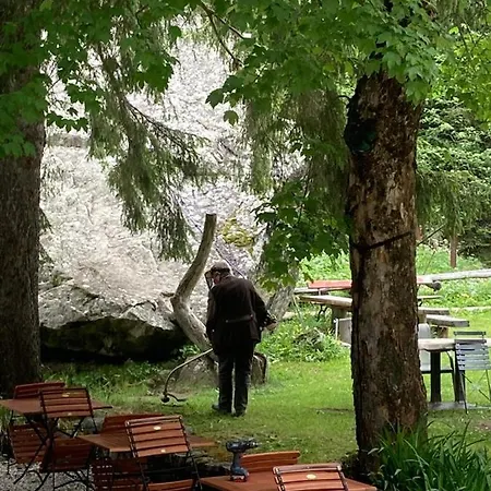 Szálloda Gasterntal