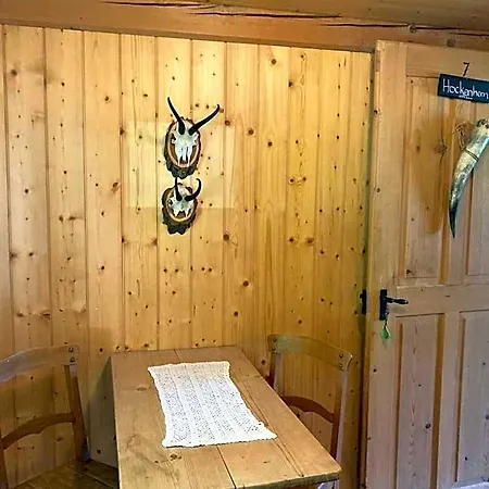 Gasterntal Отель Кандерштег